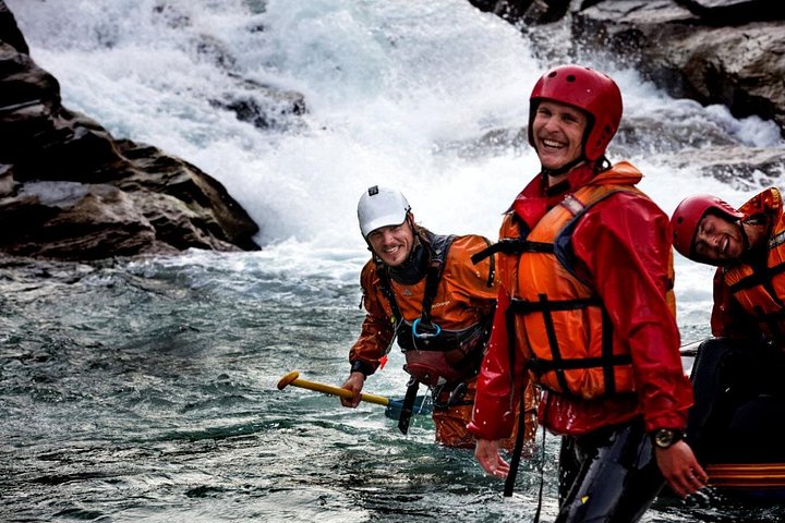 Queenstown Shotover River White Water Rafting - Photo 5