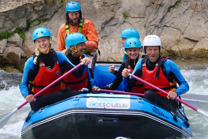Rafting in Murillo de Gállego - Photo 1