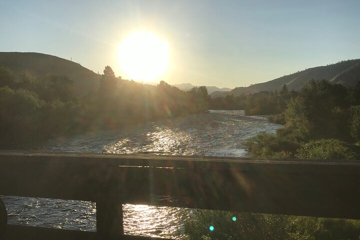 Amazing views of the Wenatchee River valley. - Wenatchee River Family Float Trip