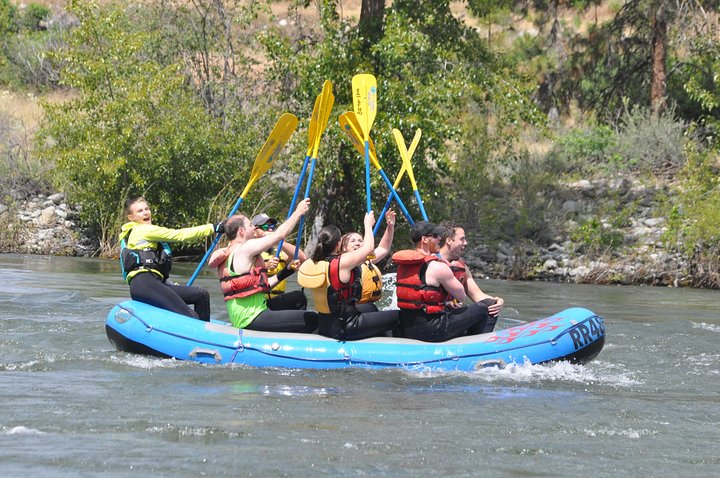 Whitewater and Wine: Wenatchee River Whitewater Rafting and Winery Tour - Photo 1