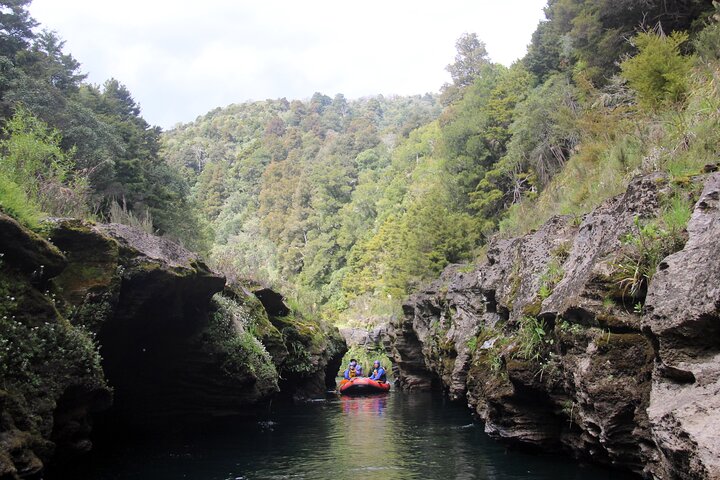 Half Day, Grade 5, White Water Rafting on the Rangitikei River - Photo 9