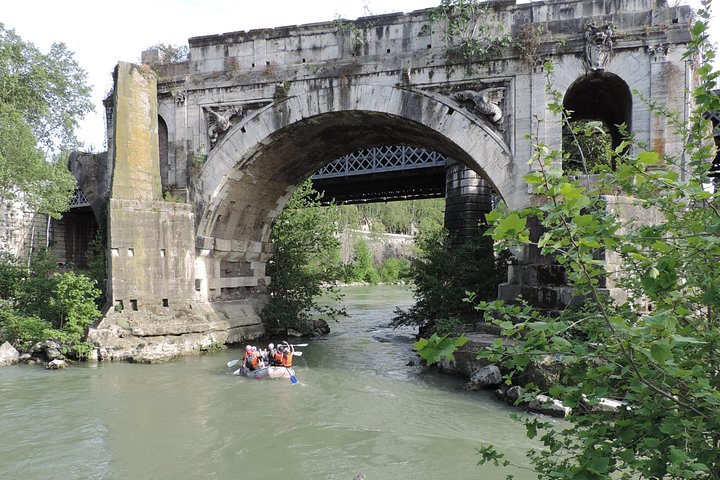 Old Roman Bridge - Urban Rafting on Rome's Tiber River