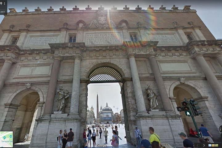 The meeting point at Porta del Popolo - Urban Rafting on Rome's Tiber River