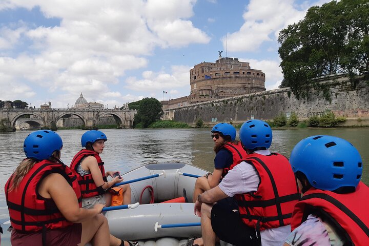 Sant'Angelo castel - Urban Rafting on Rome's Tiber River