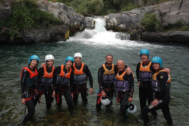 River Jumping Alcantara Gurne - Photo 2