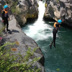 River Jumping Alcantara Gurne - Photo 1