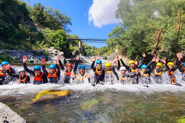 Alcantara Gorges : Bodyrafting between Dives and Natural Slides - Photo 3