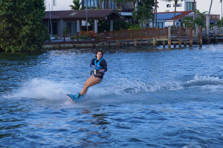 Beginner Friendly Wakeboarding Experience - Photo 2