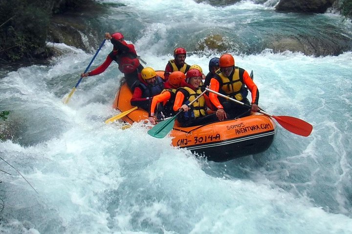 Rafting white water in Montanejos 1h Valencia - Photo 8