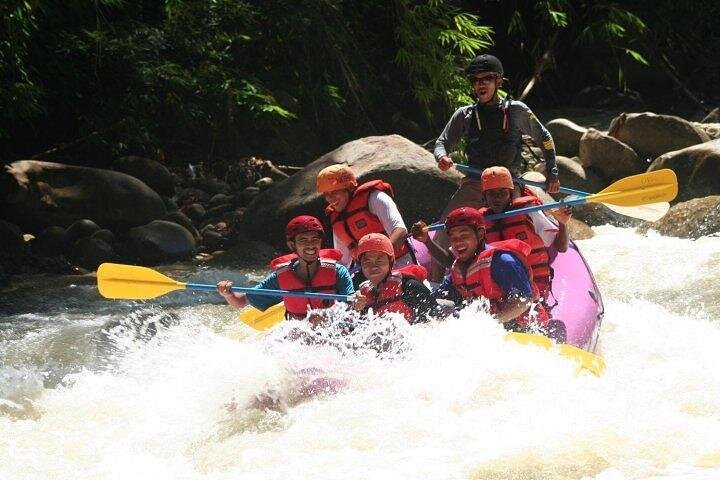 River Rafting Adventure In Central Italy With Delicious Lunch - Umbria - Photo 3