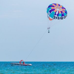 Parasailing Gulf Coast in Alabama - Photo 1