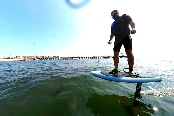 Private E-foil Surfing in New York - Photo 6