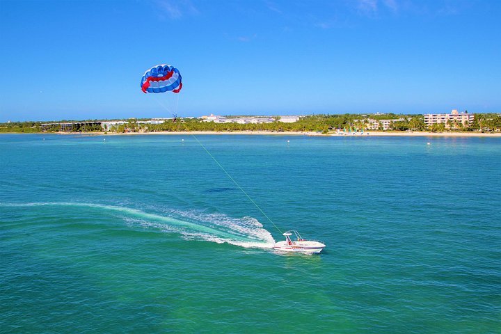 Key West Parasailing: Ideal For Cruise Ship & Downtown Guests - Photo 3