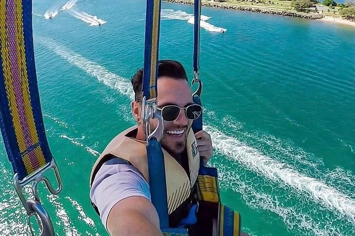 Parasailing on the Gold Coast, Fly solo, Tandem or Triple - Photo 5