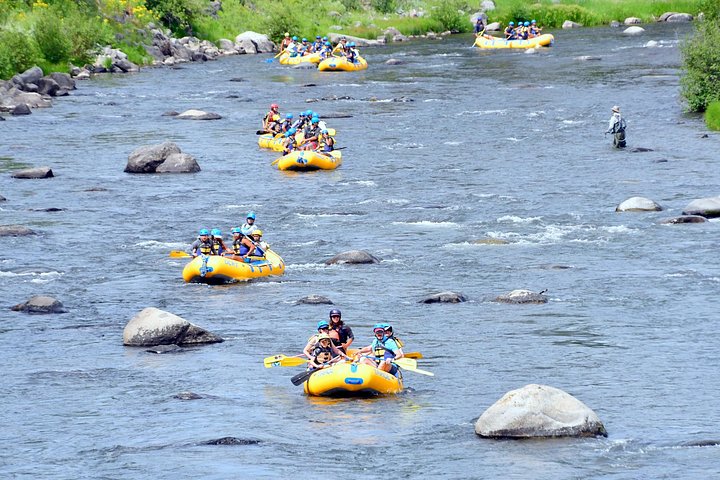 One of many scenic opportunities on the Truckee River. - Truckee River: Boca to Floriston Run (Class III Whitewater)
