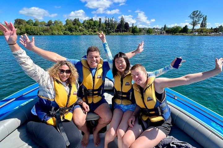 Parasailing Adventure over Lake Taupō - Photo 2