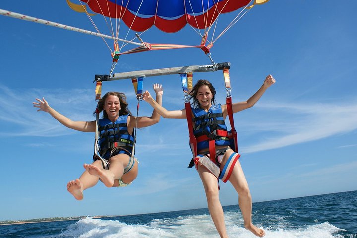 Parasailing Vilamoura Fly with Friends and Family - Parasailing Water Activity.. (Full Adrenaline)