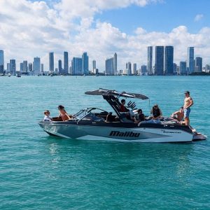 Miami Wakesurf and Skyline Boat Cruise - Photo 2
