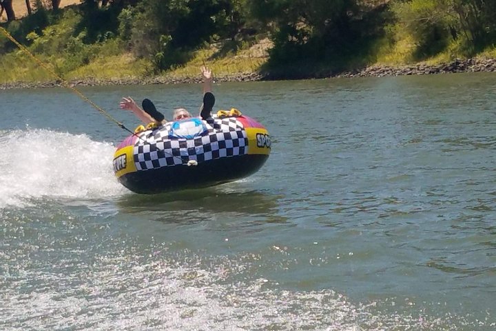 Private Half-Day Boat Tubing Fun in Sacramento River - Photo 3
