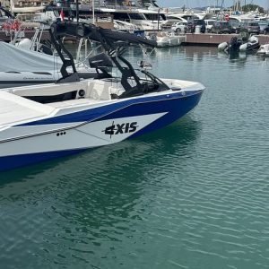 Private Wakesurf Wakeboard & Boat Experience Saint-Tropez - Photo 2