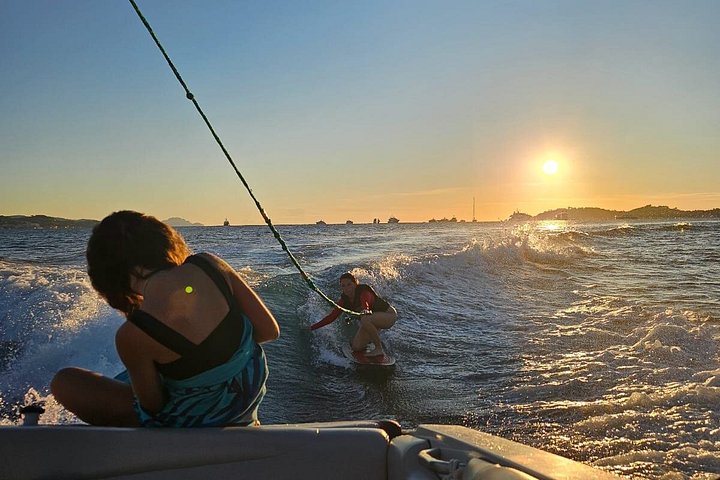 Private Wakesurf Wakeboard & Boat Experience Saint-Tropez - Photo 6