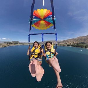 Wanaka Parasailing - Photo 2