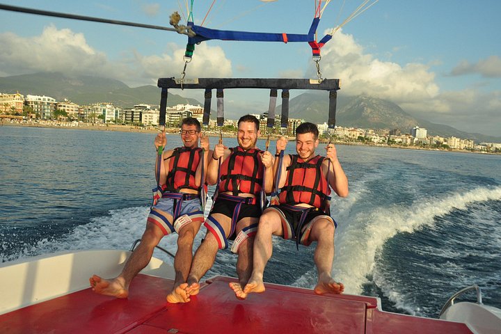 Small Group Parasailing Adventure in Alanya - Photo 4