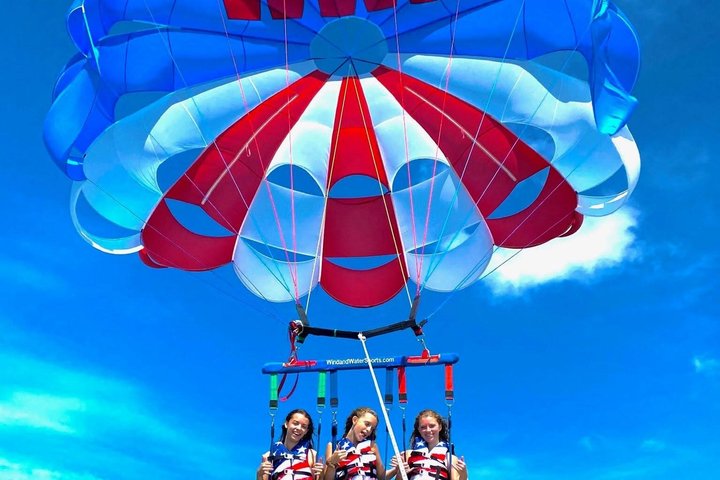 Fort Myers Beach #1 Parasailing Experience - Photo 5