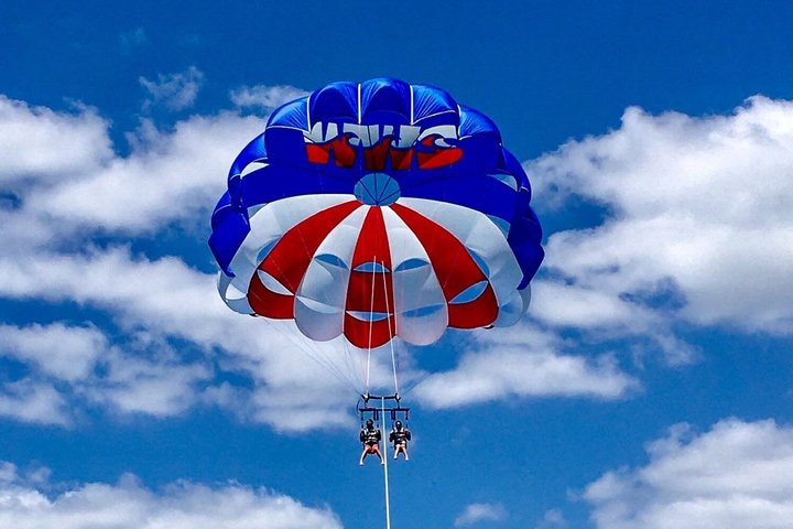 Fort Myers Beach #1 Parasailing Experience - Photo 6