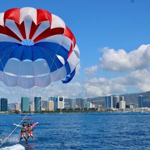 Waikiki and Diamond Head Parasailing Experience - Photo 1