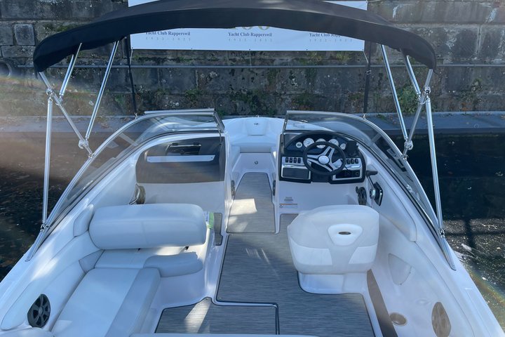 Private Boat Experience with Watersports on Lake Zurich - Photo 8