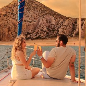 Romantic moments - Los Cabos Luxury Sunset Sail with Light Appetizers and Open Bar