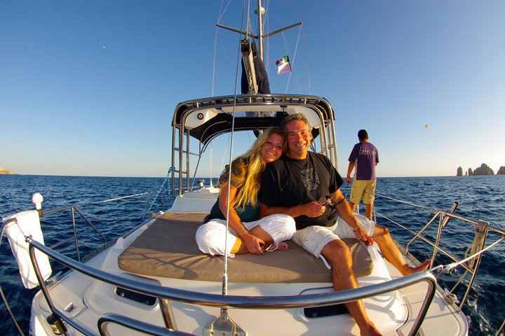 Romanic Sunset Sailing - Cabo San Lucas Sunset Sailing Shared Cruise