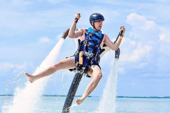 Jetpack the extreme experience in Cancun - Fly over the Lagoon, Jetpack. The most amazing activity in Cancun