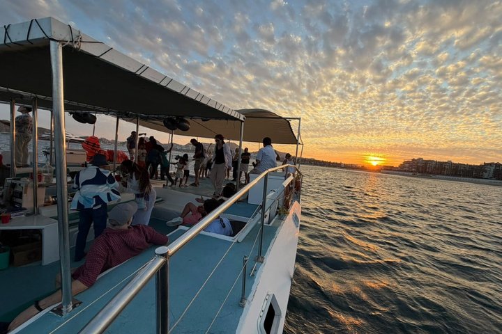 Sunset Cruise with Unlimited Drinks and Snacks. Cabo San Lucas - Photo 8