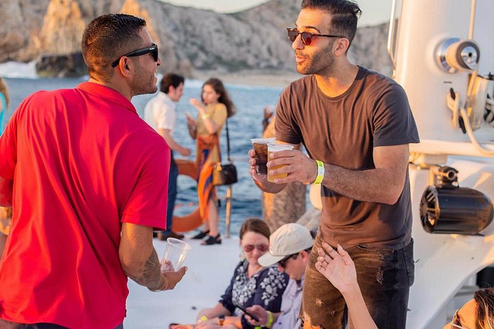 Sunset Cruise in Los Cabos with Jazz and Wine - Photo 3