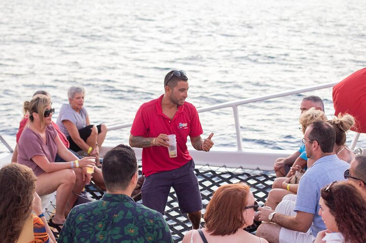 Sunset Cruise in Los Cabos with Jazz and Wine - Photo 4