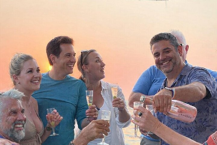 Puerto Vallarta: Private Luxury Yacht Sunset Cruise with Open Bar - Photo 2