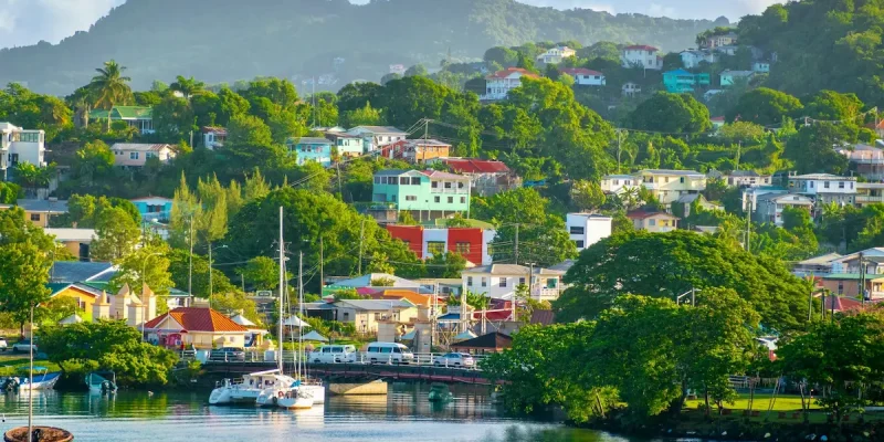 St. Lucia & Martinique Yacht Charter Guide: Windward Islands Sailing Itinerary