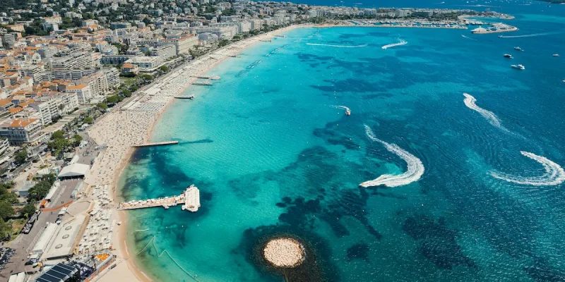 French Riviera Yacht Charter Guide: Côte d’Azur Sailing Itinerary & Skipper Tips