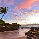 Maui Yacht Charter Guide: Cruising Zones, Anchorages & Local Skipper Tips