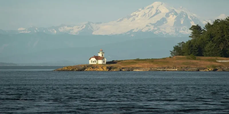 San Juan Islands Yacht Charter Guide: Orcas Island Itinerary & Skipper Tips